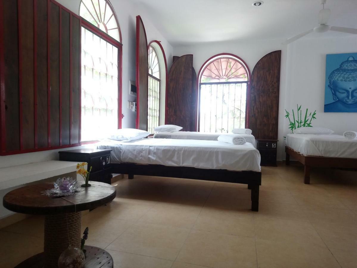 Casita Rustica En La Selva Hotel Cancun Exterior photo